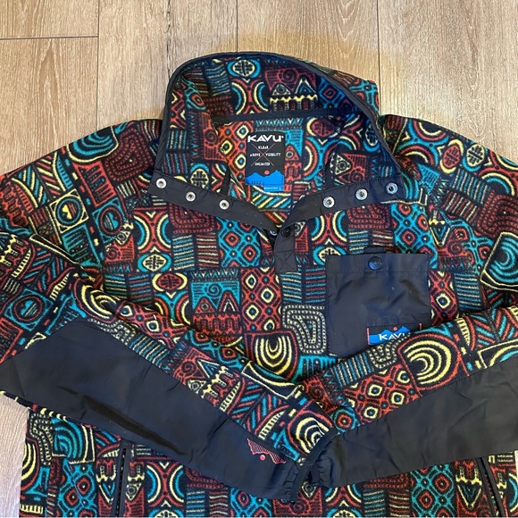 KAVU 1/4 button fleece size L red green yellow pattern - Picture 2 of 4